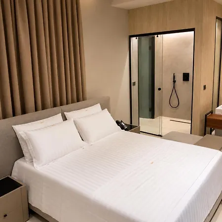 Hotel Di Ariano Vlorë